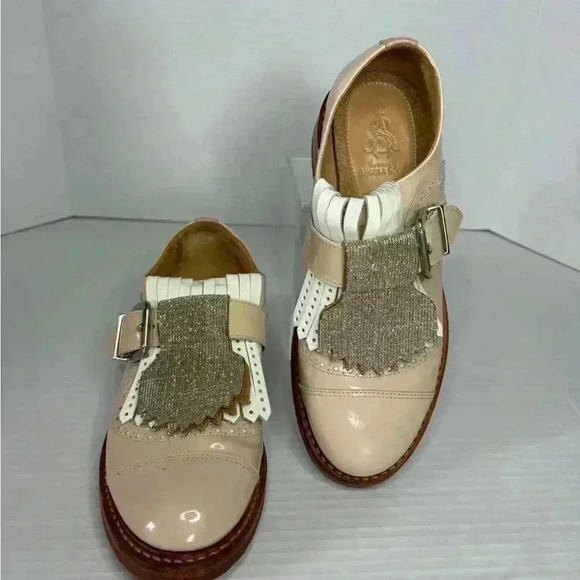 The Office of Angela Scott Mr. Oliver Beige White  Oxford Size 35.5/ 5.5 Women’s - Picture 3 of 12